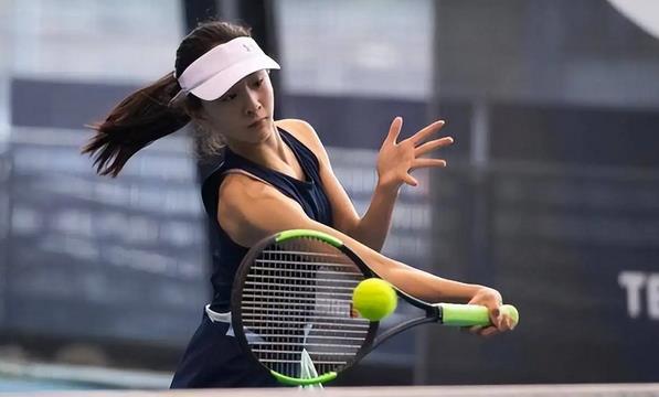 白羊座|14岁田雨橙打职业网球，手臂肌肉明显，田亮透露女儿不练跳水原因