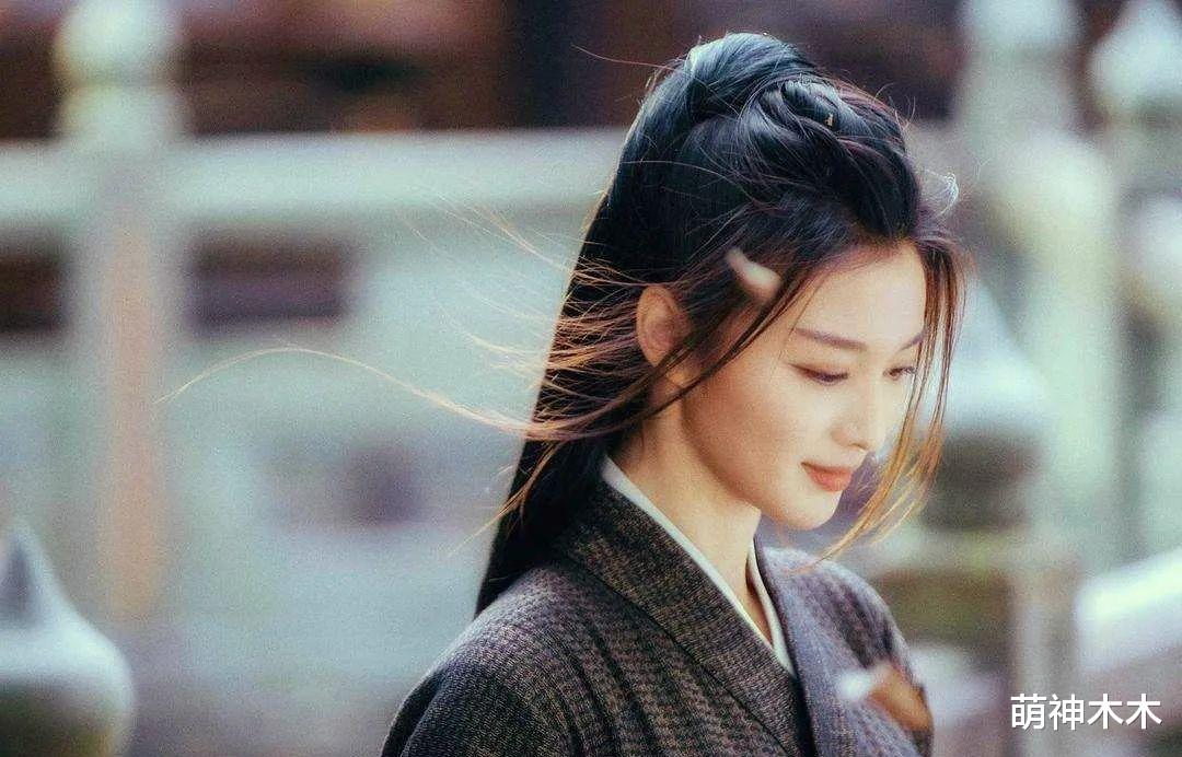 迪丽热巴|把美女拍出大妈感？于正新剧曝出剧照，彭小苒造型颜值被嘲