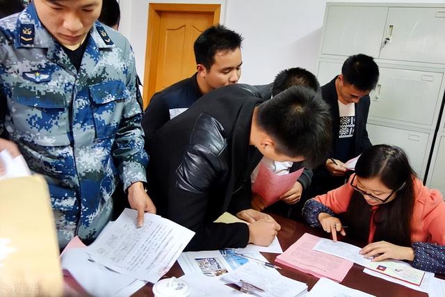 文职|2022年文职技能岗还能考吗？其他单位什么时候发布公告？