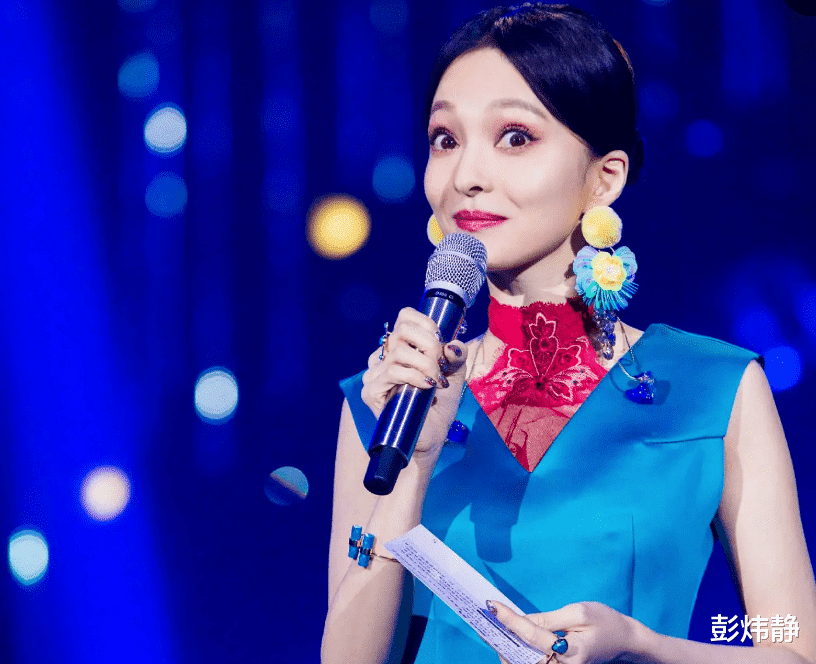 孙俪|孙俪脖子肿大、眼睛凸、腮帮子鼓,网友担心她得甲亢,她仍未回应