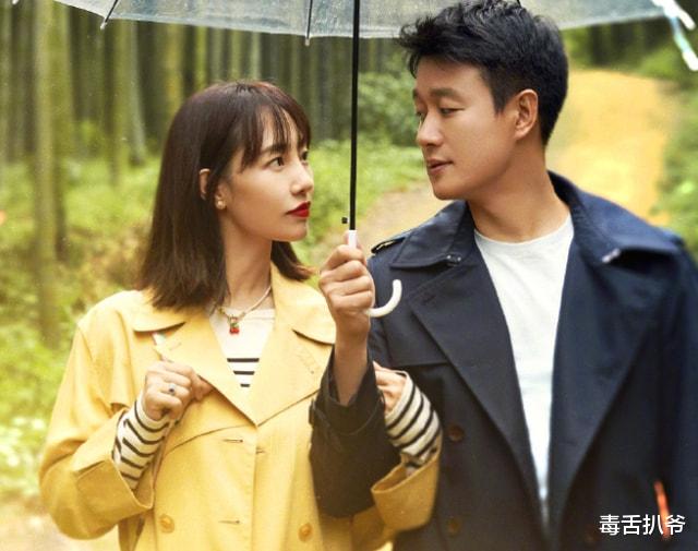 白百何|白百何带男友与佟大为聚餐，两人挽手拥抱不撒手，感情甜蜜如热恋