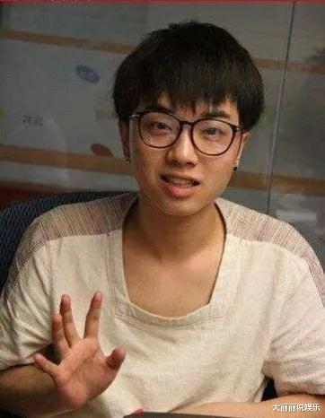 明星 那些出道前后大变脸的明星，最后一位堪称“换人”