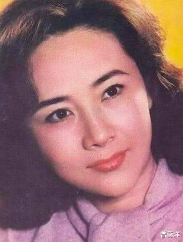 央视|曾是央视第一美人，事业巅峰嫁大10岁富豪，如今66岁优雅依旧