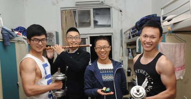 宿舍|“AA制”买空调被剧，大学生只好自己出钱买空调，却不料被排挤！
