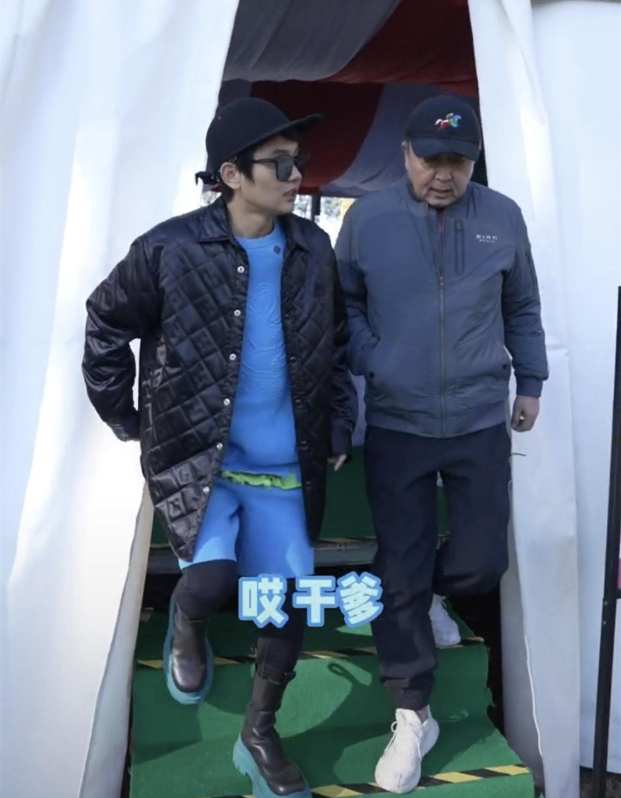 于谦|德云社于谦发文,晒出赛马现场视频,因人数不多而引发热议