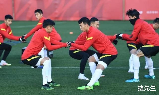 归化球员|忠言逆耳？黎兵对中国男足2评价引热议 勿让归化球员背锅