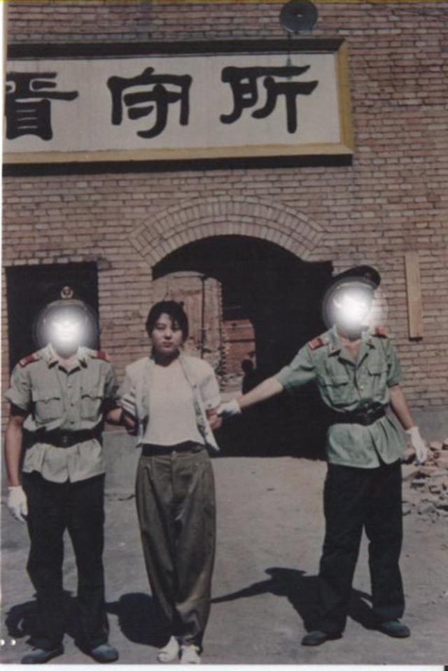 1993年,22岁河南美女囚犯任雪,被执行枪决,死前仍保自身美貌