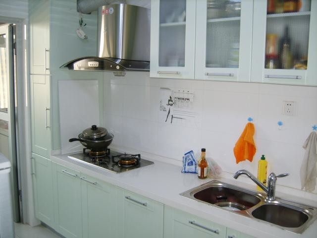 用真金白银换回来的厨房装修经验：每个都很重要，快记在本子上！