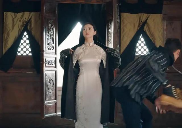 李木戈|能把景甜拍红，李木戈是什么样的导演？脱个毛衣还能加点韵味？