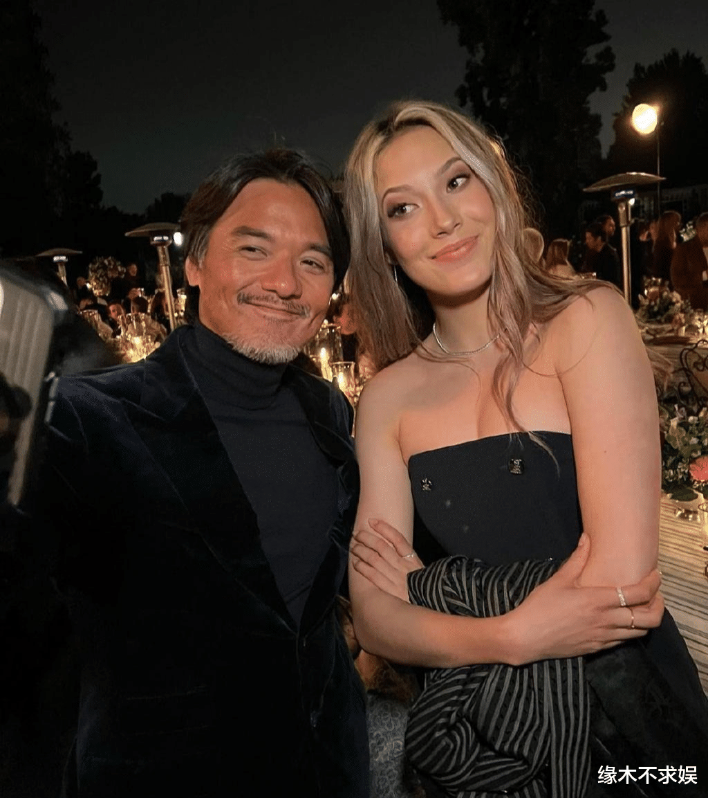 冯德伦|RL秀大咖云集，谷爱凌和任达华女儿比美，史泰龙、冯德伦胡子花白