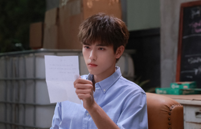 李峋|《点燃我温暖你》竟隐藏四个重要细节,李峋真的喜欢朱韵吗?