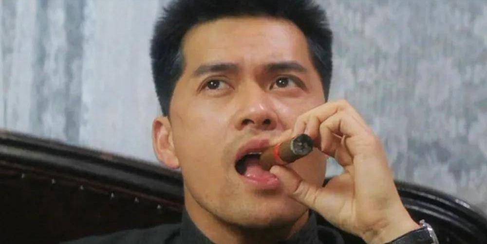 而吕良伟在《上海皇帝》中饰演的"丁力"原型就是杜月笙