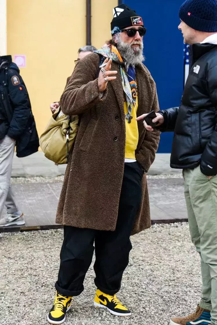 男人的性感,都藏在这些不卡档的「阔腿裤」里