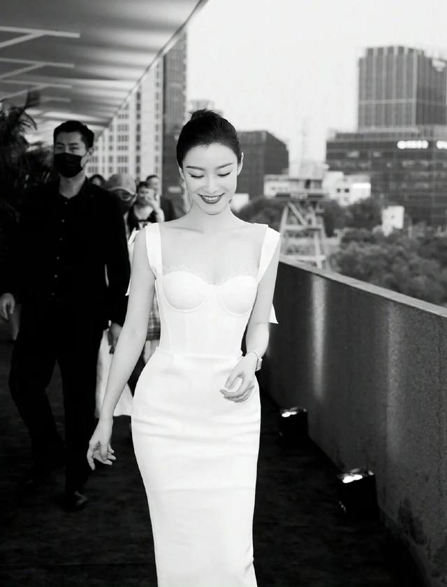 倪妮|倪妮|脸和身材都无可挑剔