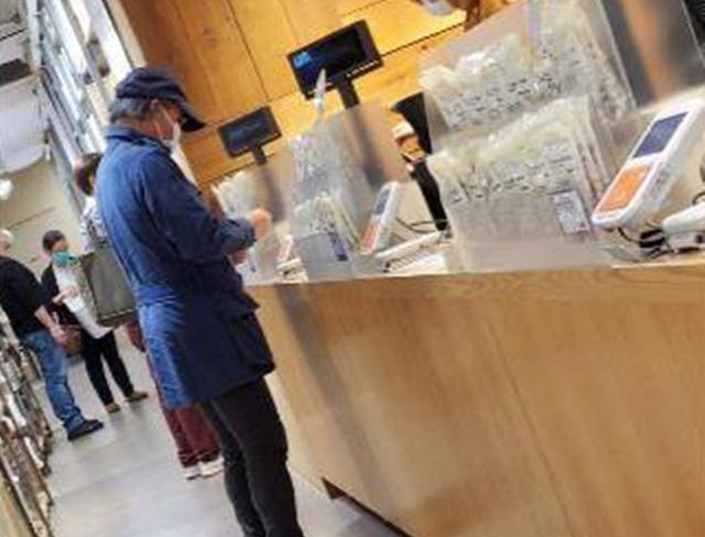 |同为香港豪门，霍震霆却从不带保镖出门，这就是霍家厉害之处