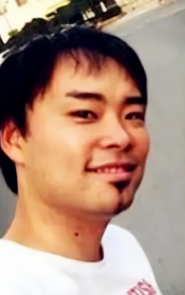 黄梅莹|著名演员黄梅莹:命运坎坷,嫁给金鑫后苦尽甘来,恩爱38年生一子