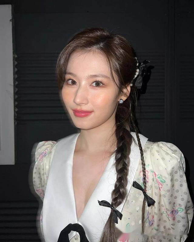 如懿传|凑崎纱夏 大漂亮怼脸自拍照