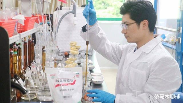 板蓝根|一天卖出21万片,我国男性为它“掏空”钱包,一年卖出8个亿