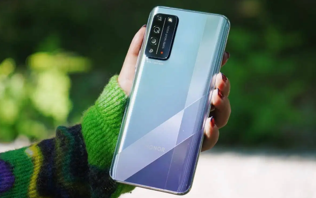 笔记本电脑|mate20pro已经相当成熟，p30新品容易有问题，相比p30摄像头较弱