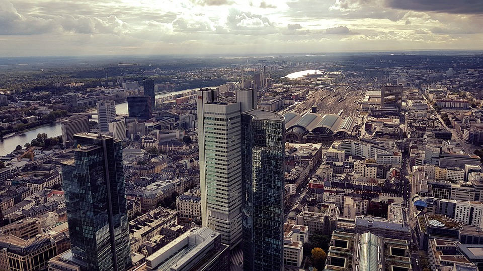 |职场中的饭局,起到什么作用?