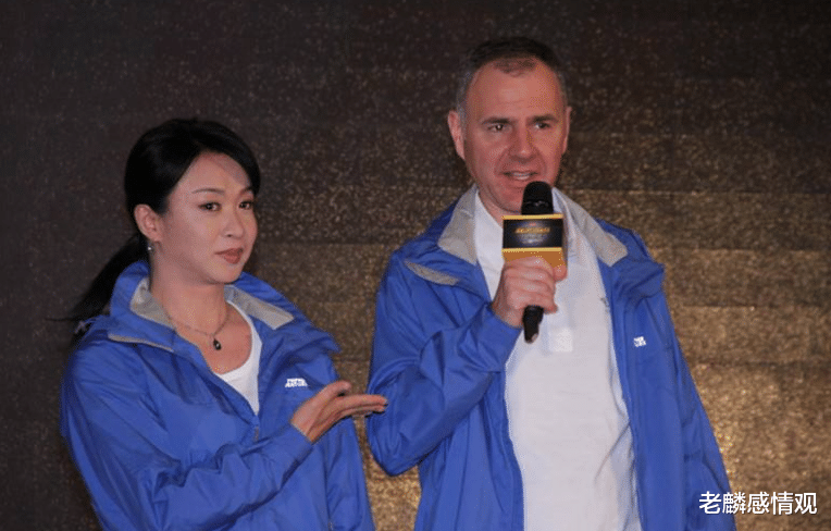 金星|历经16个小时的变性手术，成为她眼里的自己，金星的勇气如此强大