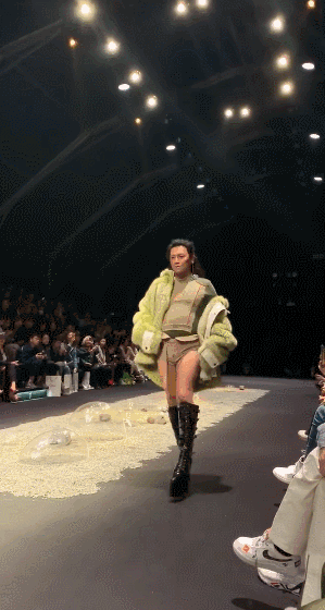 白夜追凶|一场商演30万,他配吗?