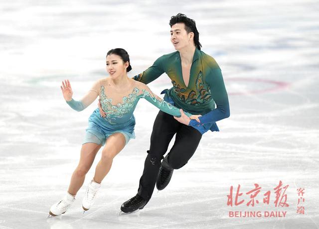 王诗玥|身着青山绿水！中国冰舞王诗玥、柳鑫宇亮相首体