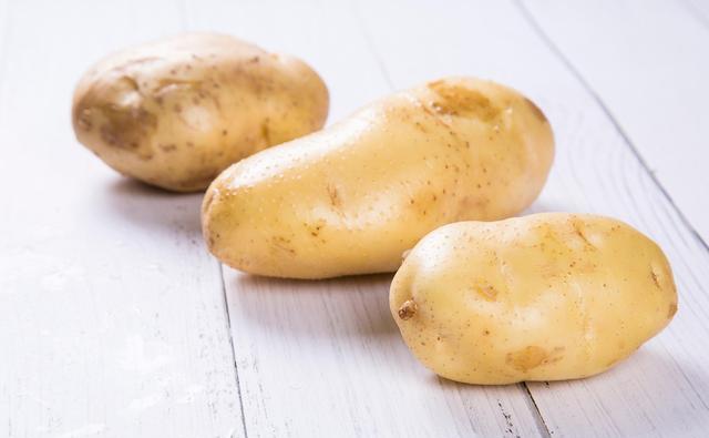 危险！发芽、变绿的土豆能吃吗？中毒元凶是什么？
