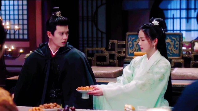 白梦妍|白鹿发文：我的十一，很挂念你