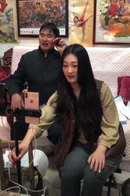 陈亚男|继回婆家受阻之后，陈亚男又发文喊话大衣哥，网友：别费力气了