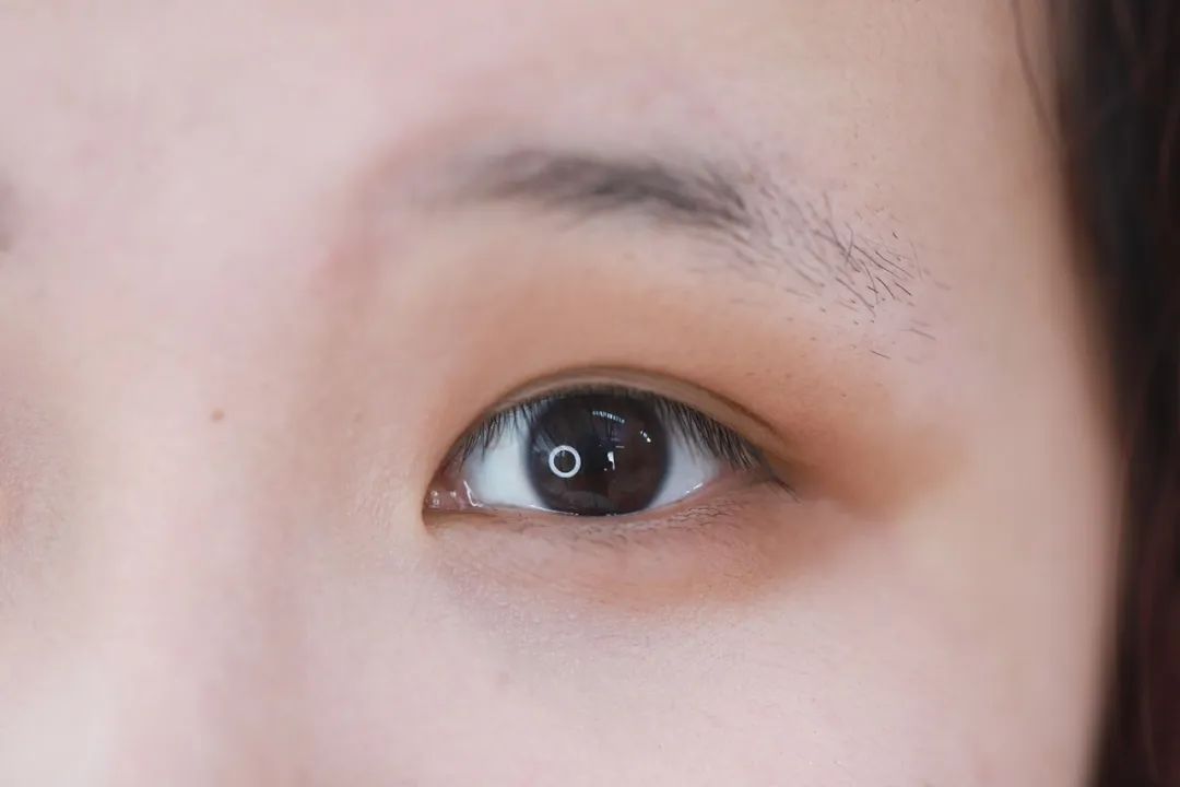 眼影 0基础，3步速成的万能眼影公式，轻松放大双眼