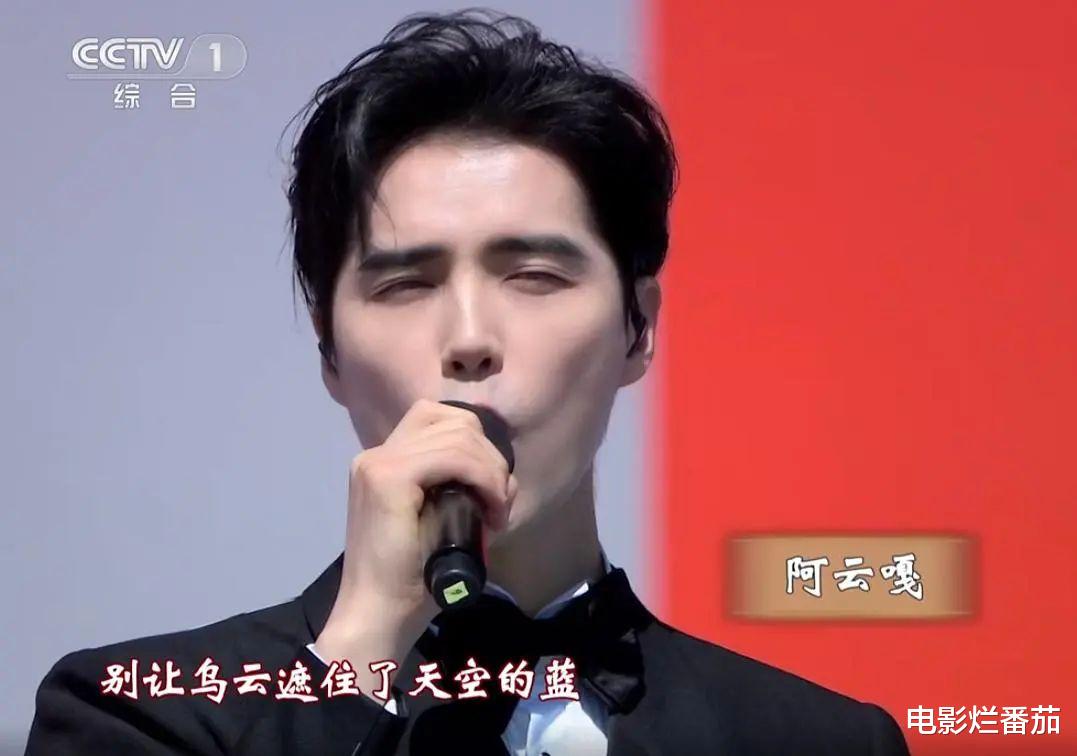 朱迅|五一晚会，宋祖儿白得耀眼，万茜包臀裙抢镜，朱迅穿旧衣风采不减