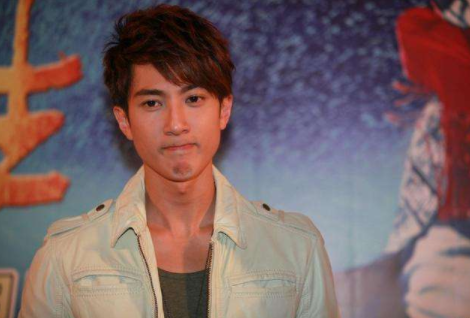 吴尊|娱乐圈第一“谎话精”吴尊，骗粉丝15年，自己把自己锤到人设崩塌