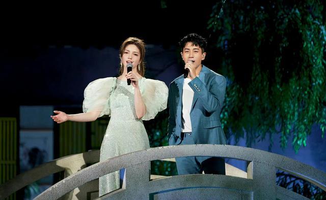 央视|市占率超过33%，央视中秋晚会高收视背后，到底凭借什么