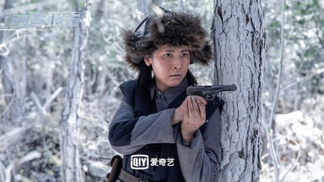 李东学|《冰雪狙击》上映,血铸荣耀,李东学浴血战场保家卫国