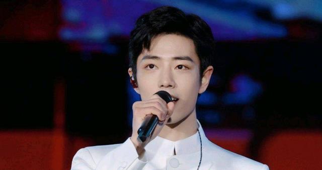 王小利|央视主持人抽奖抽中“肖战的女朋友”，网友：身份暴露了