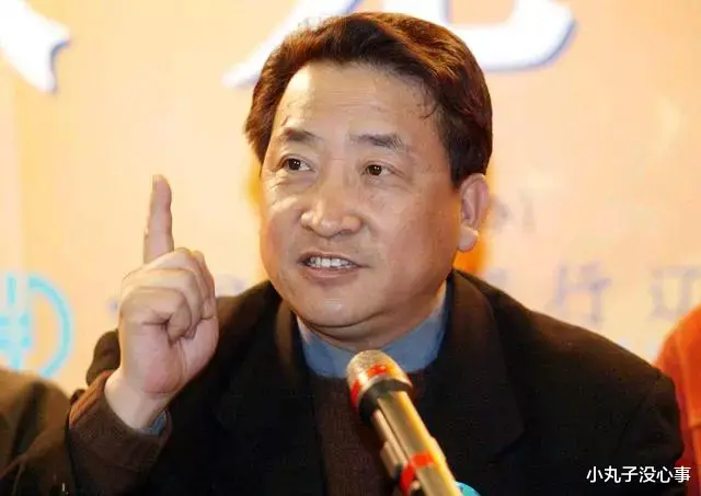 相声|岳云鹏春晚相声遭滑铁卢，原因并非时间不足，与姜昆的遭遇相类似