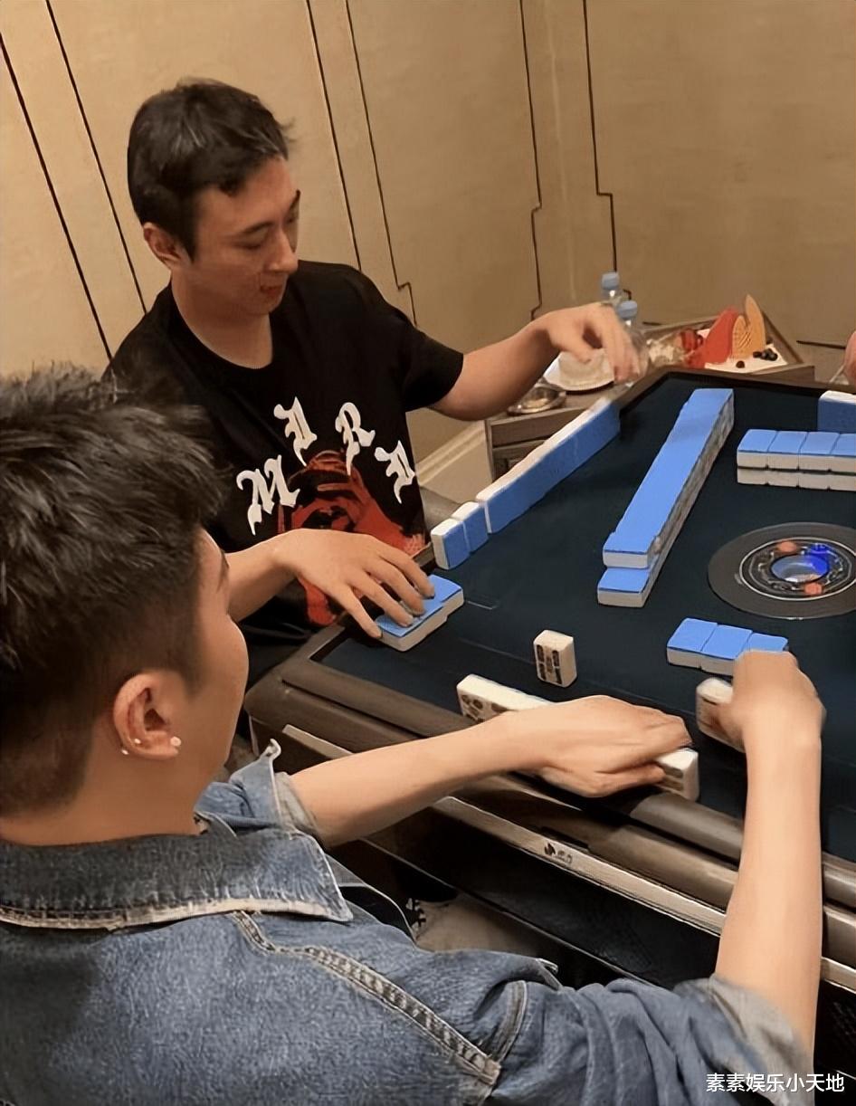 王思聪|王思聪在日娱火了，与渡边美波和川口春奈一起登上娱乐头版