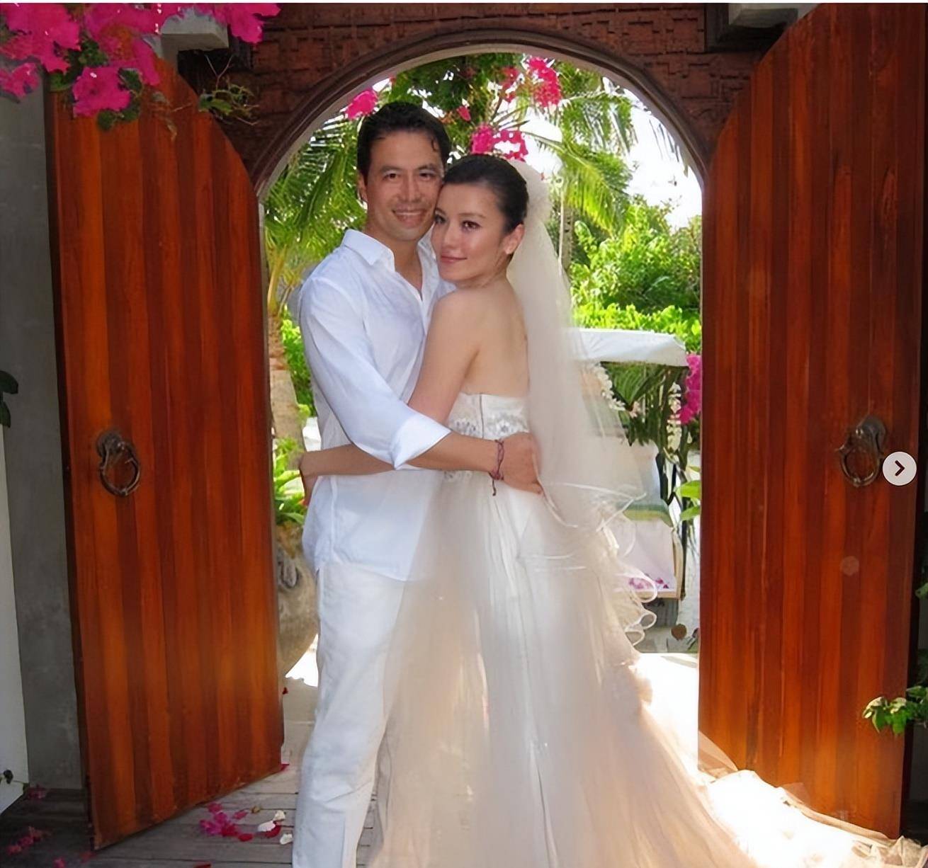 林熙蕾|被封"豪门收割机",林熙蕾嫁给平凡人!老公为她结扎,相爱11年