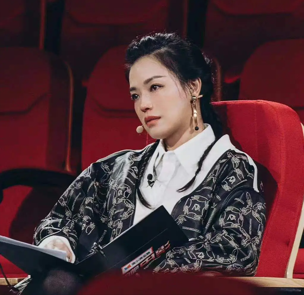 舒淇|真敢拍啊，这档真人秀，彻底撕下了明星们的“社交假面”