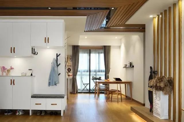 房子再小,这几个地方打上柜子,等于多了10㎡的储物间