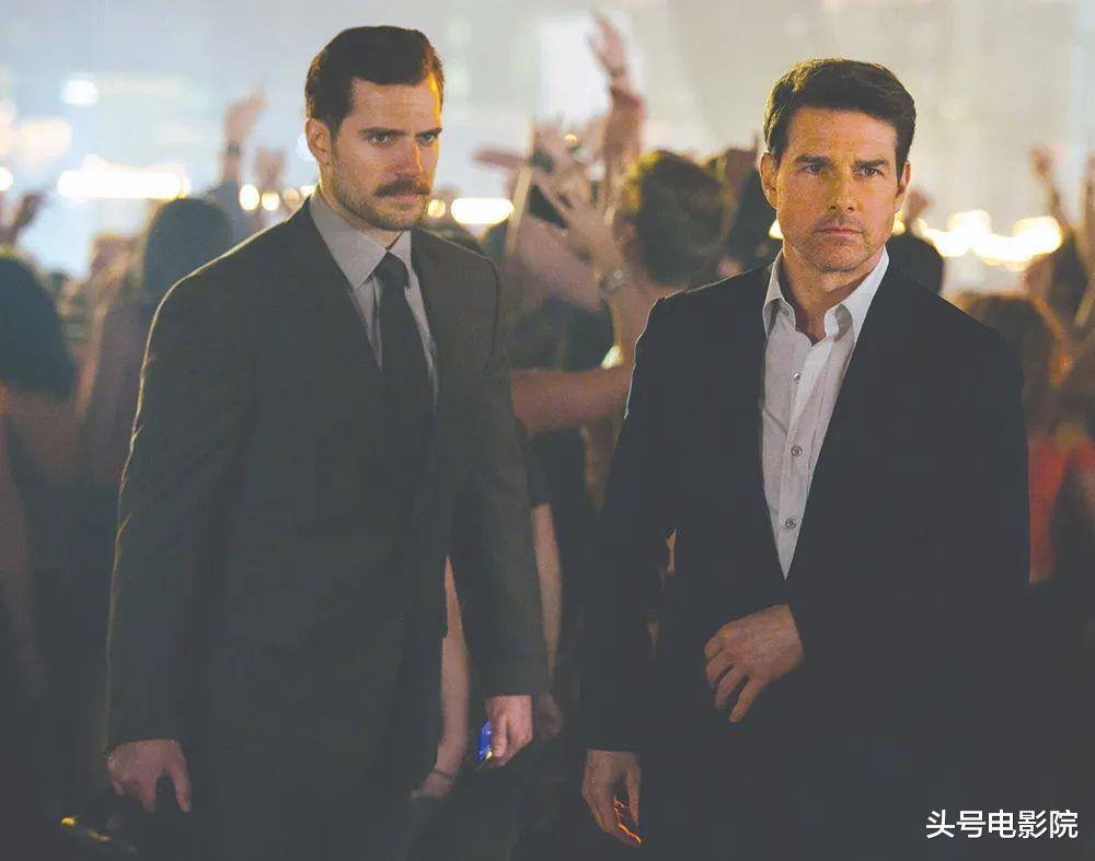 亨利·卡维尔|超人官宣回归！亨利·卡维尔发视频感谢，黑亚当大战超人或成真