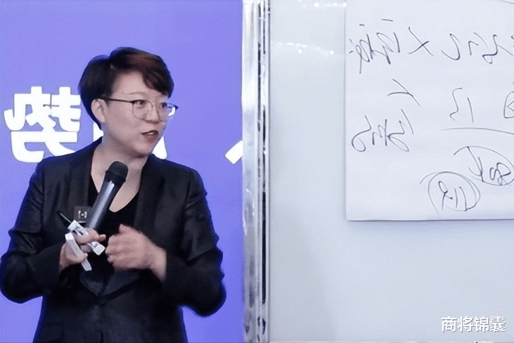 短视频|商业导师一个月涨粉1200万,变现千万,看完你就明白了!