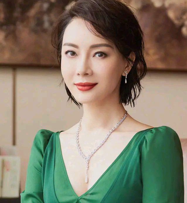 整容|表面“美若天仙”，实则“又土又丑”的8位女星，个个整得太惊艳