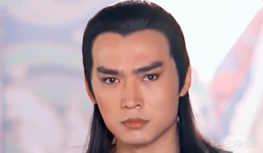 张子枫|“清装戏”别硬演，辫子头hold不住很尴尬，还有的女主让人眼疼