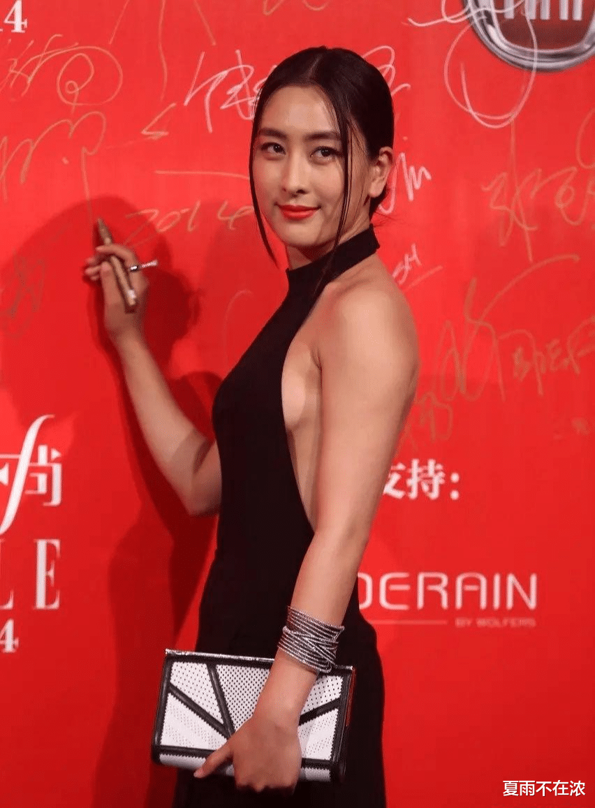 洁癖|明星洁癖多严重?他必须坐着撒尿,刘嘉玲别人用过厕所后直接翻修