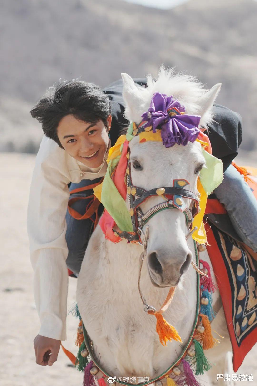 仓央嘉措|爆红2年后,丁真私密日程表曝光:原来这才是你的真面目!