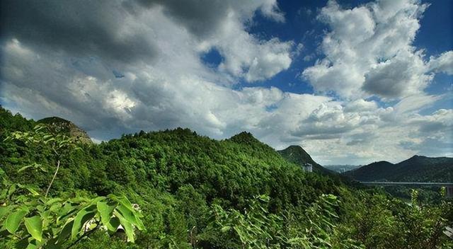 梯田|中国适合避暑的3座城市，夏天平均温度24°以下，不需要吹空调