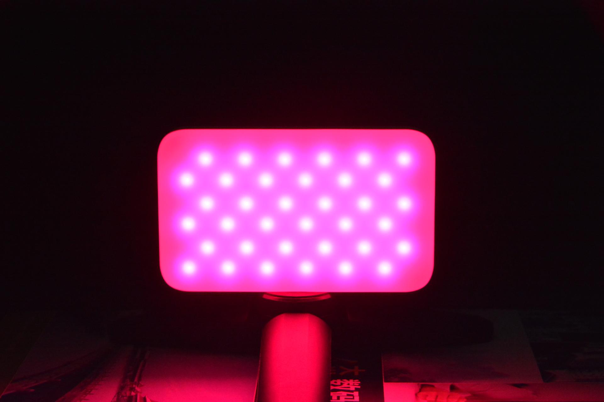 玩转氛围不靠滤镜，微徕 S05 RGB 炫彩口袋灯，把光装进口袋