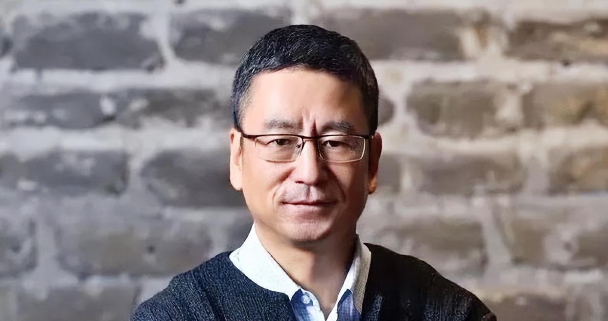 央视|央视名嘴的孩子们在干啥?水均益女儿进央视,白岩松儿子成主播!